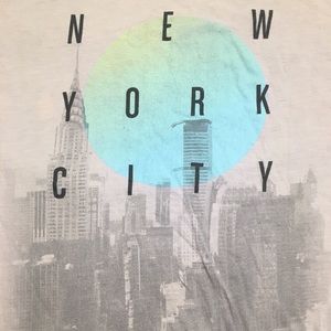 Super cute New York tee